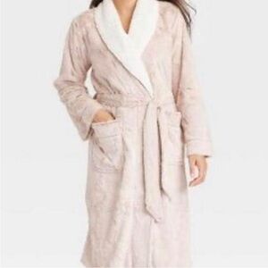 Pink Stars Above Luxe Robe